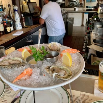Miramar Bistro - seafood platter - French Near Me - Highwood, Illinois Miramar Bistro - seafood platter - French Near Me - Highwood, Illinois