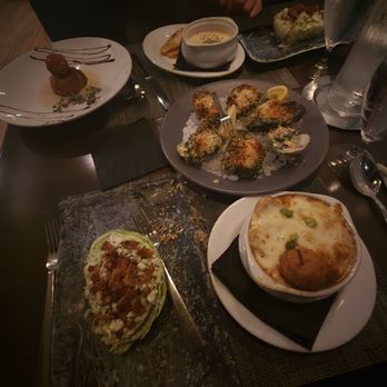 Summer House Steak & Seafood - Oysters Rockefeller, lobster bisque, crab cake and wedges salad! - Seafood Near Me - Siesta Key, Florida Summer House Steak & Seafood - Oysters Rockefeller, lobster bisque, crab cake and wedges salad! - Seafood Near Me - Siesta Key, Florida