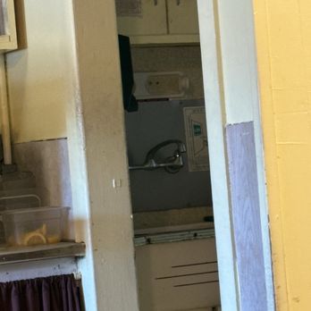 The Sunrise Cafe - Water faucet. - Cafes Near Me - Pleasant Hill, Oregon