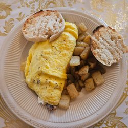 The Terrace Inn - Awesome veggie omelet