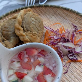 Thanida Thai Restaurant And Bar - Curry Puffs (happy hour menu) - Thai Near Me - Alexandria, Virginia Thanida Thai Restaurant And Bar - Curry Puffs (happy hour menu) - Thai Near Me - Alexandria, Virginia