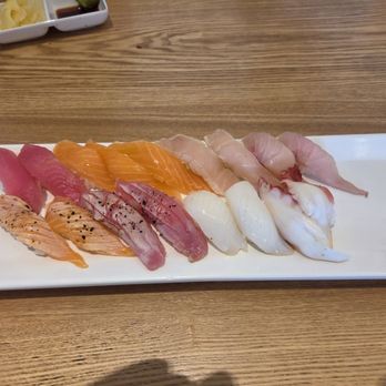 X-Fish Izakaya - Fresh sushi for the kids and I - Sushi Bars Near Me - Brea, California