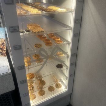 Tiff's Treats Cookie Delivery - Available on demand - Desserts Near Me - Austin, Texas Tiff's Treats Cookie Delivery - Available on demand - Desserts Near Me - Austin, Texas