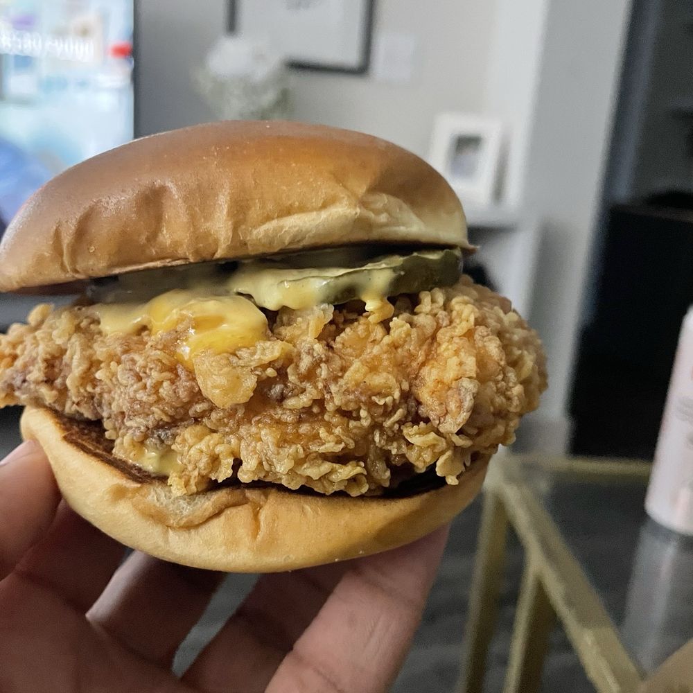 Flock and Fresh - Crispy Classic - Juice Bars & Smoothies Near Me - Dallas, Texas