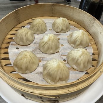 Bee Dumpling - Pork soup dumplings - Chinese Near Me - Austin, Texas Bee Dumpling - Pork soup dumplings - Chinese Near Me - Austin, Texas
