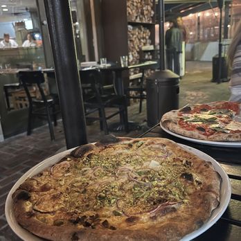 Pizzeria Bianco - Rosa pizza - Pizza Near Me - Phoenix, Arizona