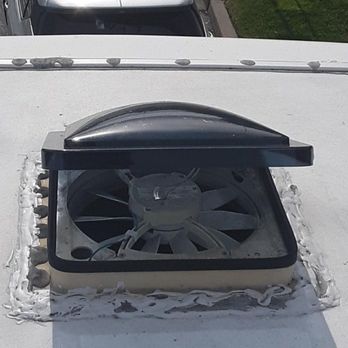 ViaRV - They didn't even take off the old crack sealant - RV Repair Near Me - Milpitas, California