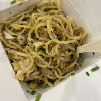 honeygrow - Seasonal Miso Garlic Chicken - Salad Near Me - Philadelphia, Pennsylvania honeygrow - Seasonal Miso Garlic Chicken - Salad Near Me - Philadelphia, Pennsylvania