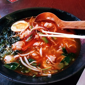 Maki - spicy chicken noodle - Japanese Near Me - Richmond, XGL