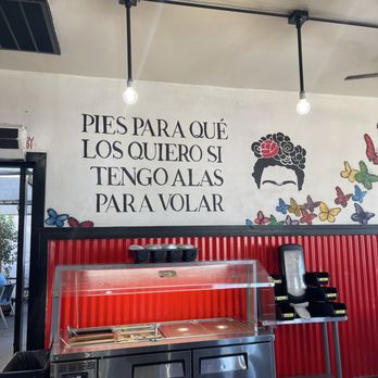 Frida's Taqueria - Delicious salsas and fresh cut radish and cucumber - Tacos Near Me - Escondido, California