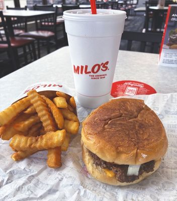 Milo's Hamburgers by null