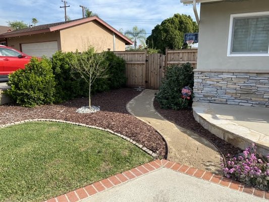 Call today and your landscaping services will be DONE today! - Before and After photos of our services as well as landscaping maintenance that we provide on a monthly/weekly basis. Call today and your landscaping services will be DONE today! - Before and After photos of our services as well as landscaping maintenance that we provide on a monthly/weekly basis.