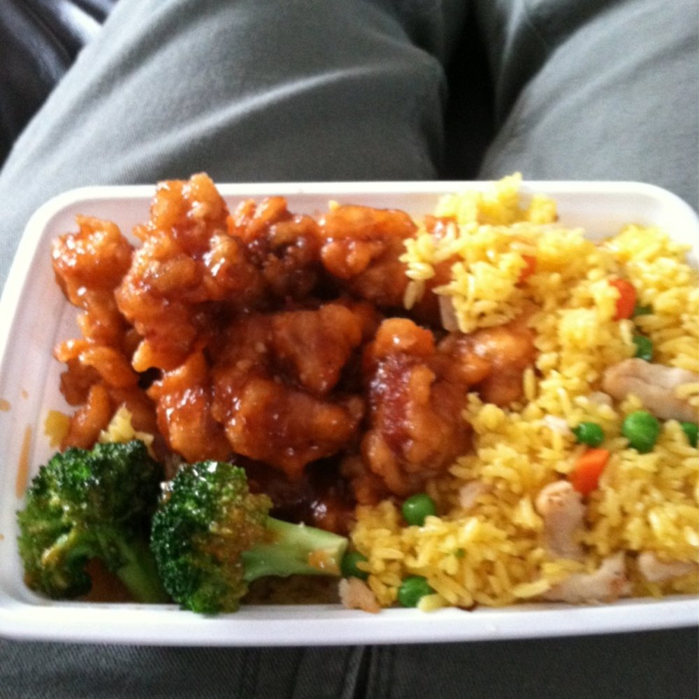 Chan's Wok - General tsos combo platter - Chinese Near Me - Tonawanda, New York Chan's Wok - General tsos combo platter - Chinese Near Me - Tonawanda, New York