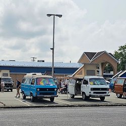 Bus Depot Discount VW Parts - Outside