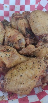BNB Wings N Things by null