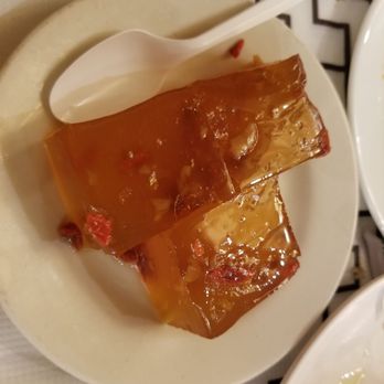 Triple Crown Restaurant - Longan cake (jello-like) - Dim Sum Near Me - Chicago, Illinois Triple Crown Restaurant - Longan cake (jello-like) - Dim Sum Near Me - Chicago, Illinois