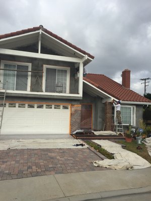 R & R Paint