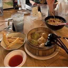 Multicolor soup dumplings!!
