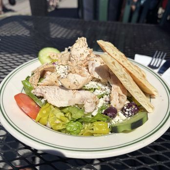 Christo's On Alki - Half Momma's Greek Salad - Greek Near Me - Seattle, Washington