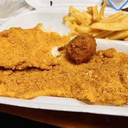 Captain D's - Southern-Style White Fish Meal Deal