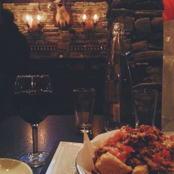 Madison Pour House - So perfectly cozy - New American Near Me - Albany, New York