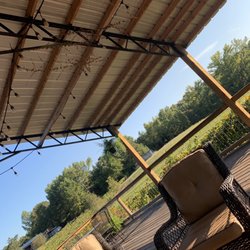Hidden Meadow Vineyard - Back deck