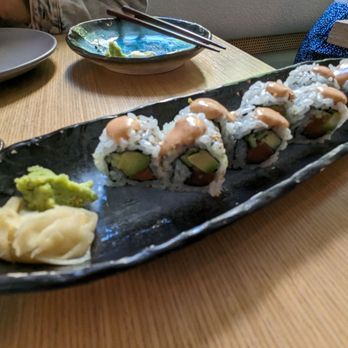 Janken - Salmon Avocado Maki Mono - Japanese Near Me - Portland, Oregon