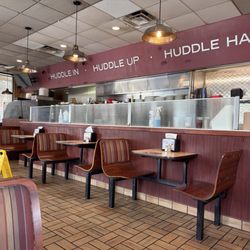 Huddle House