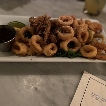 Blackwall Hitch - Calamari - Cocktail Bars Near Me - Annapolis, Maryland Blackwall Hitch - Calamari - Cocktail Bars Near Me - Annapolis, Maryland