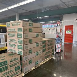 U-Haul Neighborhood Dealer