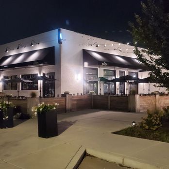 Eden - Outside - New American Near Me - Chicago, Illinois