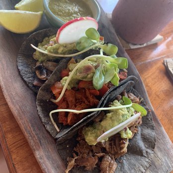 La Hoja Verde - Trio of tacos - Vegetarian Near Me - Tulum, ROO
