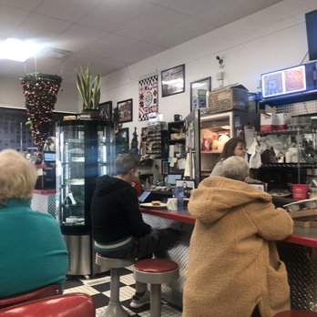 Canal Wigwam - Bar area - Diners Near Me - Canal Winchester, Ohio