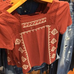 American Eagle Outfitters
