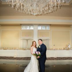 Le Chateau - Ballroom