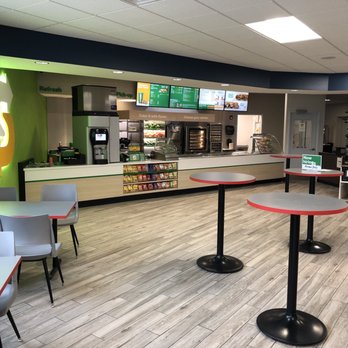 Bon Bon's Mobil - Subway's inside the newly renovated Bob Bon Mobile. - Convenience Stores Near Me - Merrimack, New Hampshire Bon Bon's Mobil - Subway's inside the newly renovated Bob Bon Mobile. - Convenience Stores Near Me - Merrimack, New Hampshire