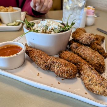Tula's Kitchen & Cocktails - Chicken strips, quinoa salad - New American Near Me - Albuquerque, New Mexico Tula's Kitchen & Cocktails - Chicken strips, quinoa salad - New American Near Me - Albuquerque, New Mexico