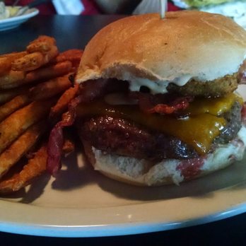 Bourbon & Burger - Hollapoppa - Burgers Near Me - Batavia, New York
