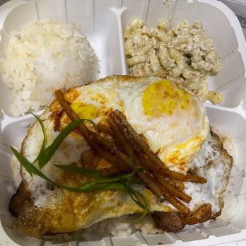 Heart To Table - Braised beef loco moco - Seafood Near Me - Waipahu, Hawaii Heart To Table - Braised beef loco moco - Seafood Near Me - Waipahu, Hawaii