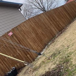 Weakley County Fence - Wood Privacy Fence Installed by Weakley County Fence located in Sharon TN 731-456-2500
