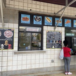 The snack bar operates 11-7 weekdays, and 9-8 weekends. Tasty soft serve ice cream, fries, and other basic family favorites.