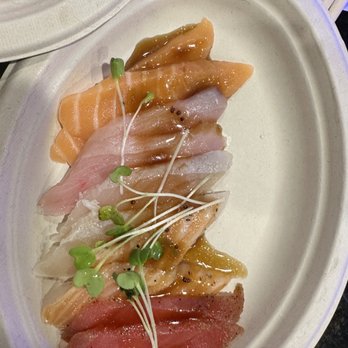 Show Sushi - Sushi Bars Near Me - San Dimas, California Show Sushi - Sushi Bars Near Me - San Dimas, California