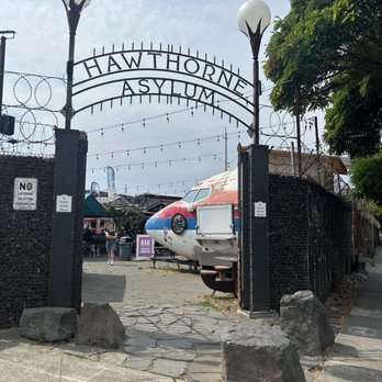 Hawthorne Asylum - Welcome to the Asylum!!!!!! The nose of the airplane is a beer bar! Geez - Street Vendors Near Me - Portland, Oregon Hawthorne Asylum - Welcome to the Asylum!!!!!! The nose of the airplane is a beer bar! Geez - Street Vendors Near Me - Portland, Oregon