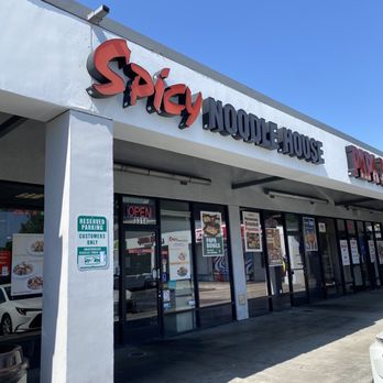 Spicy Noodle House - Thai Near Me - Santa Ana, California