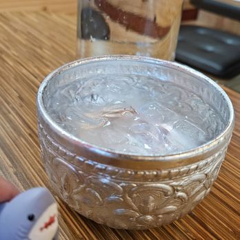 Blai - Water cups (the cups were chilled and had ice, and the carafe of water itself was room temp) - Thai Near Me - Woodland Hills, California