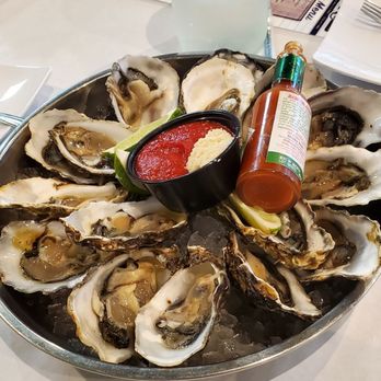 On The Hook - 1$ oysters - Cajun/Creole Near Me - Brea, California On The Hook - 1$ oysters - Cajun/Creole Near Me - Brea, California