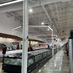 Vmart - Inside