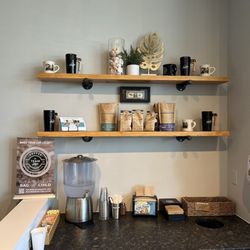 GULF BREEZE SHOP - Coffee prep counter