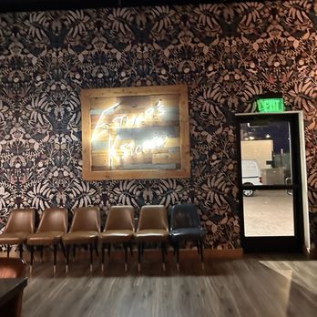 Esther's Kitchen - Italian Near Me - Las Vegas, Nevada