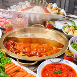 Shoo Loong Kan Hot Pot